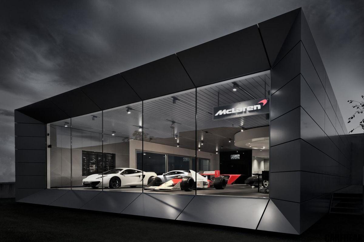 McLaren Building