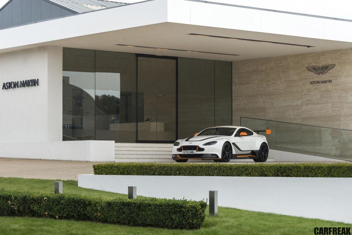Aston Martin Vantage GT12