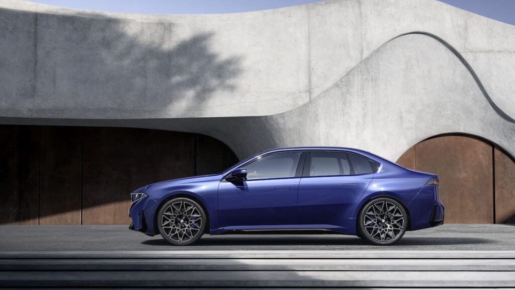 The new BMW i3 50 xDrive